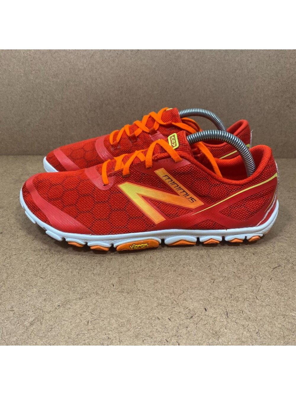 New Balance Minimus Mens Vibram Sole Running Shoes 9.5 Red/Orange Lightweight